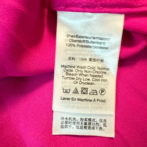 DKNY | Georgette Mock Neck Sleeveless Ruffled Trim Shirt (M) - Picture 4 of 5